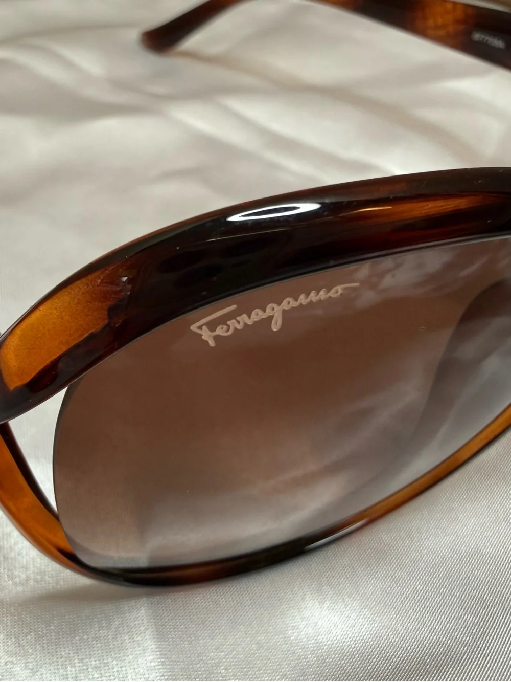 Salvatore Ferragamo Tortoise Gradient Oversized Sunglasses Italy